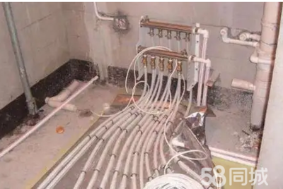 安装厨房下水道