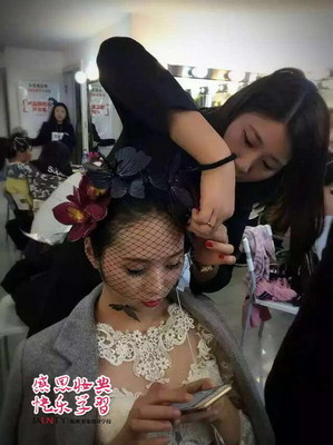 化妆师职业规划