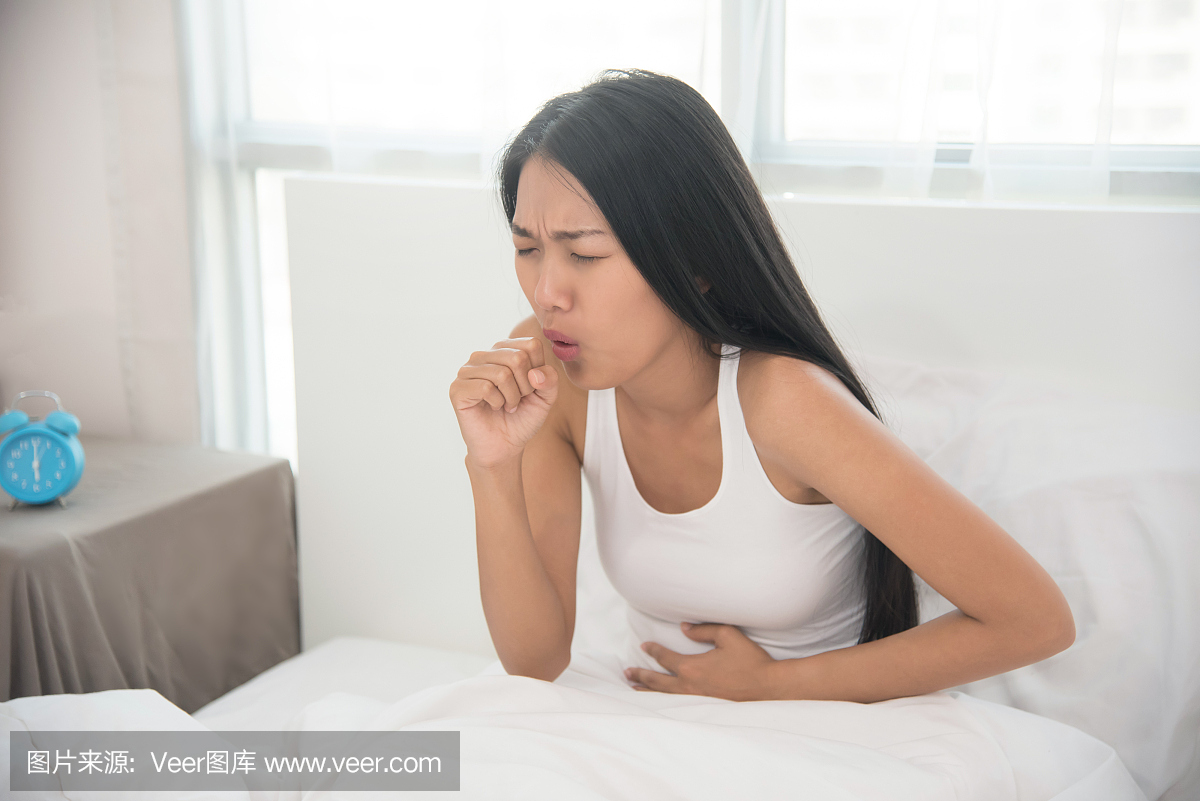 打喷嚏胃疼是怎么回事