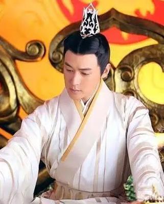眼睛很亮的人性格如何