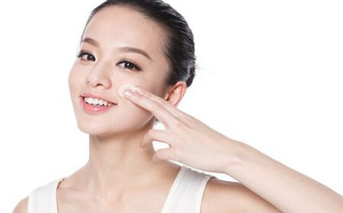 如何使毛孔变细腻
