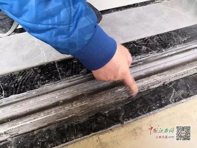 地不平怎么铺复合地板