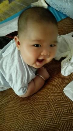 九个月小孩