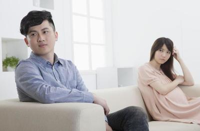 妊娠期离婚