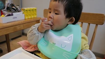 一周岁宝宝吃饭时间表