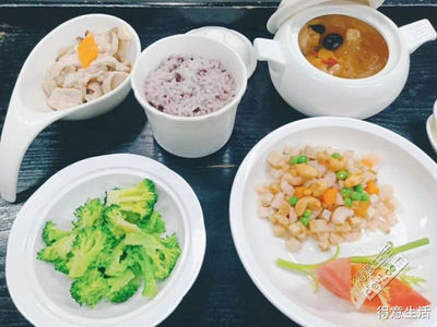 月子吃什么饭好