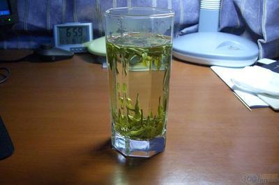 绿茶泡久了会变红色