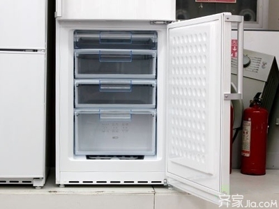 直冷冰箱冷藏室结冰