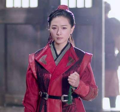 媱和瑶哪个寓意好