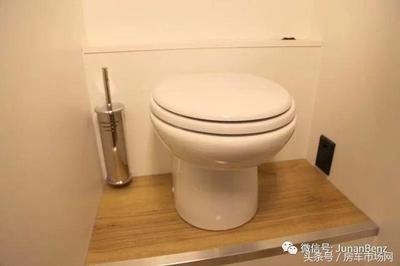 马桶粉碎机