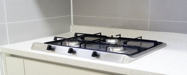 厨房燃气灶的开关在哪里