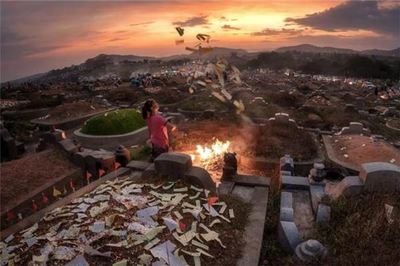 梦见亲戚被火烧死