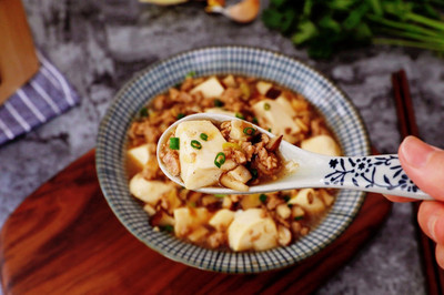 香菇烩豆腐