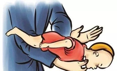 小孩半夜突然呕吐是怎么回事
