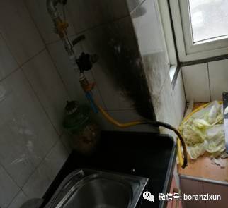 厨房灶台破损