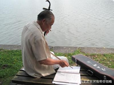 周公解梦梦见巨人