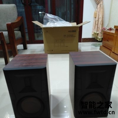 轻奢装修客厅