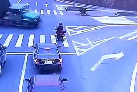 行车事故分为哪几类