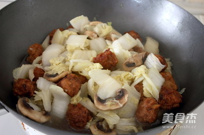 焖肉丸的做法大全家常