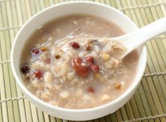 八宝粥的配料和熬制作方法
