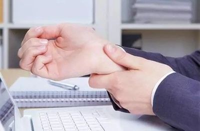 手脚麻涨是怎么回事
