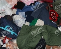 旧衣服怎么处理?网民教你如何回收旧衣