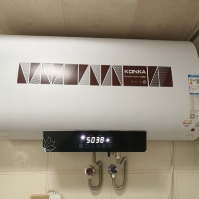 家用电热水器多少瓦