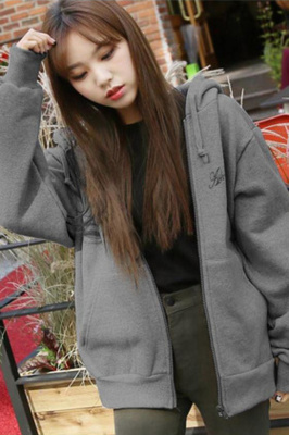 卫衣搭配女
