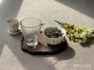 泡白茶