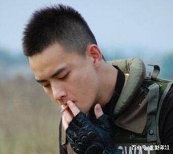 型男发型寸头