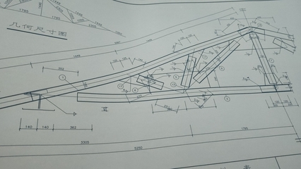 钢结构图纸中小三角是啥意思？（钢结构图纸符号大全，）