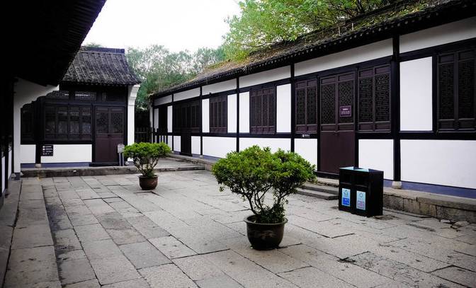 绍兴4天｜黄酒配碳水，老城慢慢吃