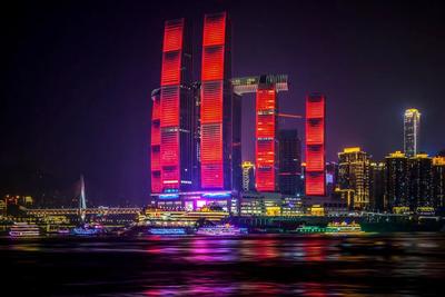 解放碑化身“时空立方体”,从900多年前“走进未来”只要10分钟