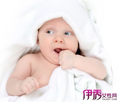 婴儿平躺咳嗽