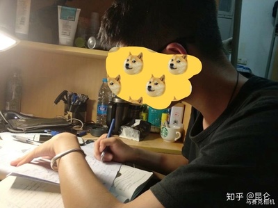 有个满脸痘痘的男友