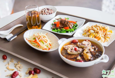月子期间能吃零食吗