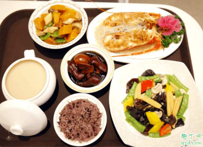 月子期间能吃零食吗
