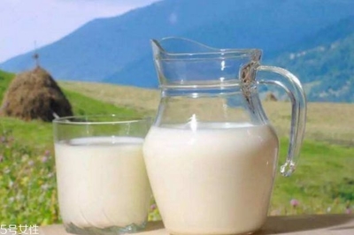 鲜羊奶什么时候喝最有营养
