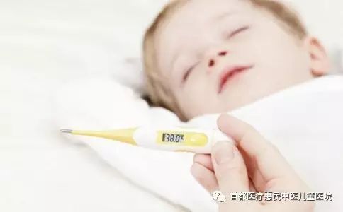 宝宝积食发烧怎么治疗
