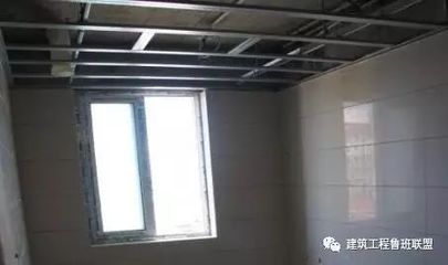 墙砖铺低了吊顶也低了