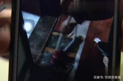 房间隔壁是厨房间印水