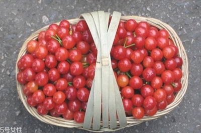 小孩咳嗽可以吃樱桃吗