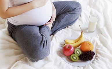 孕妇是不是不能吃太饱