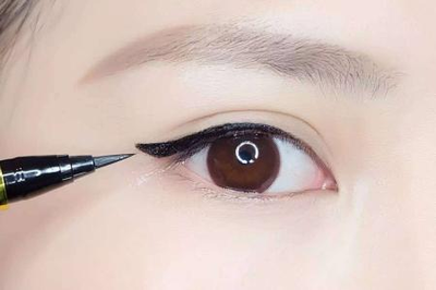 眼线笔可以画眉吗