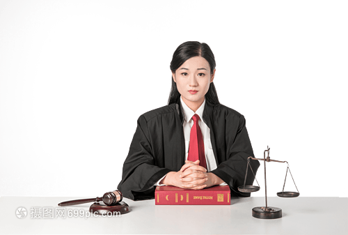 当法官好还是律师好