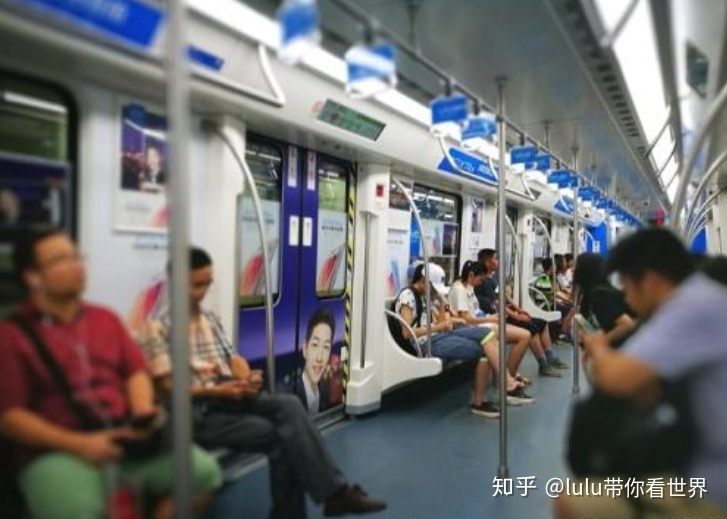 深圳地铁最早一班是几点