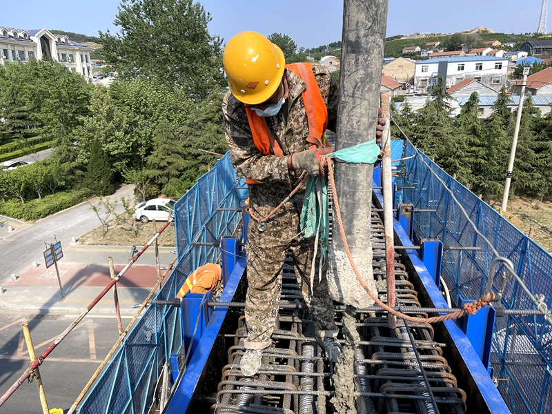 一吨钢绞线架设多长线路