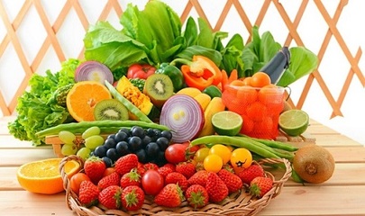 长痘痘要避免什么食物