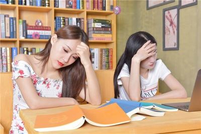 孕妇梦见上数学课