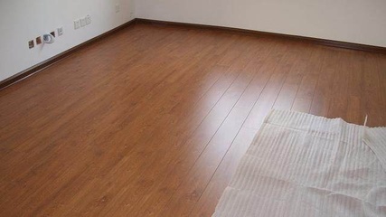 铺复合地板多少钱一平